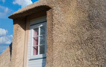 Laigh Fenwick thatch roof disadvantages